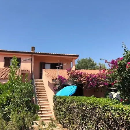 Appartement Iris 300 Mt *